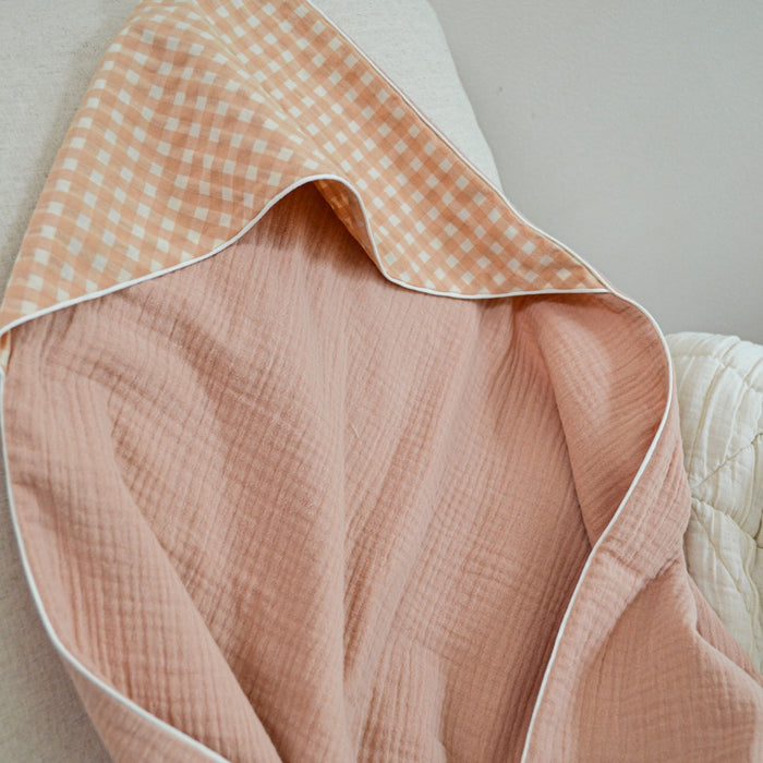 Max Peach Bath Cape