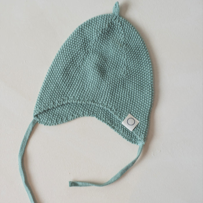 Knitted new born hat Green