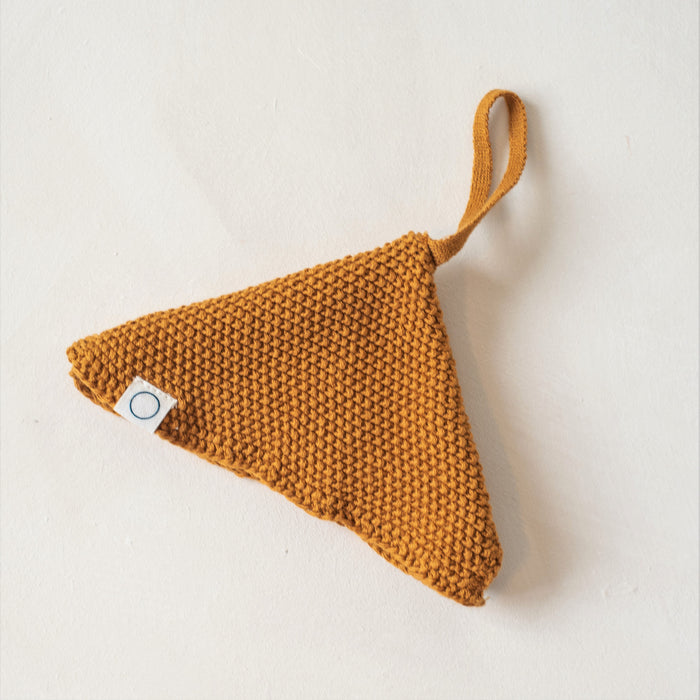 Knitted pacifier hanger Mustard