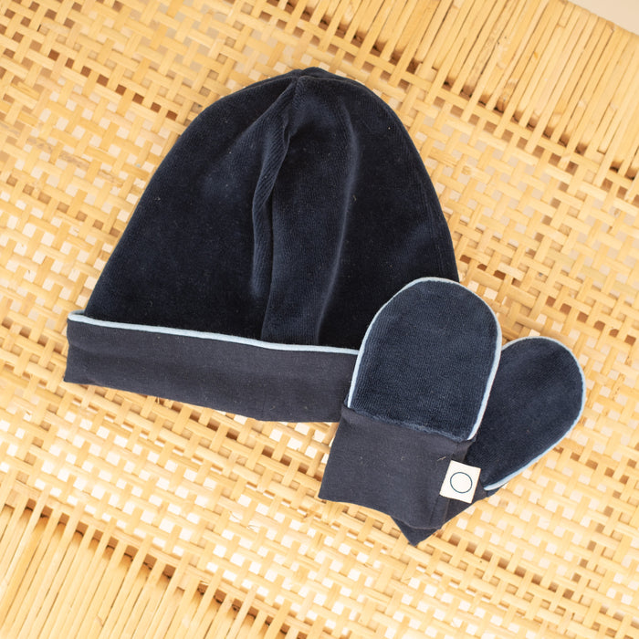 Midnight Express mittens